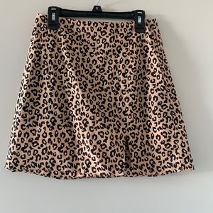 Cheetah print mini skirt with slit on one side